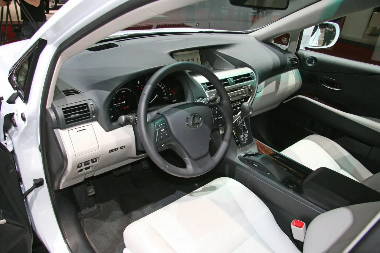 Lexus RX450h in Genève