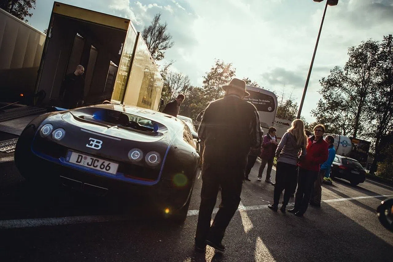 Video: rijke Chinezen shinen in Monaco [Dragon Path Rally]