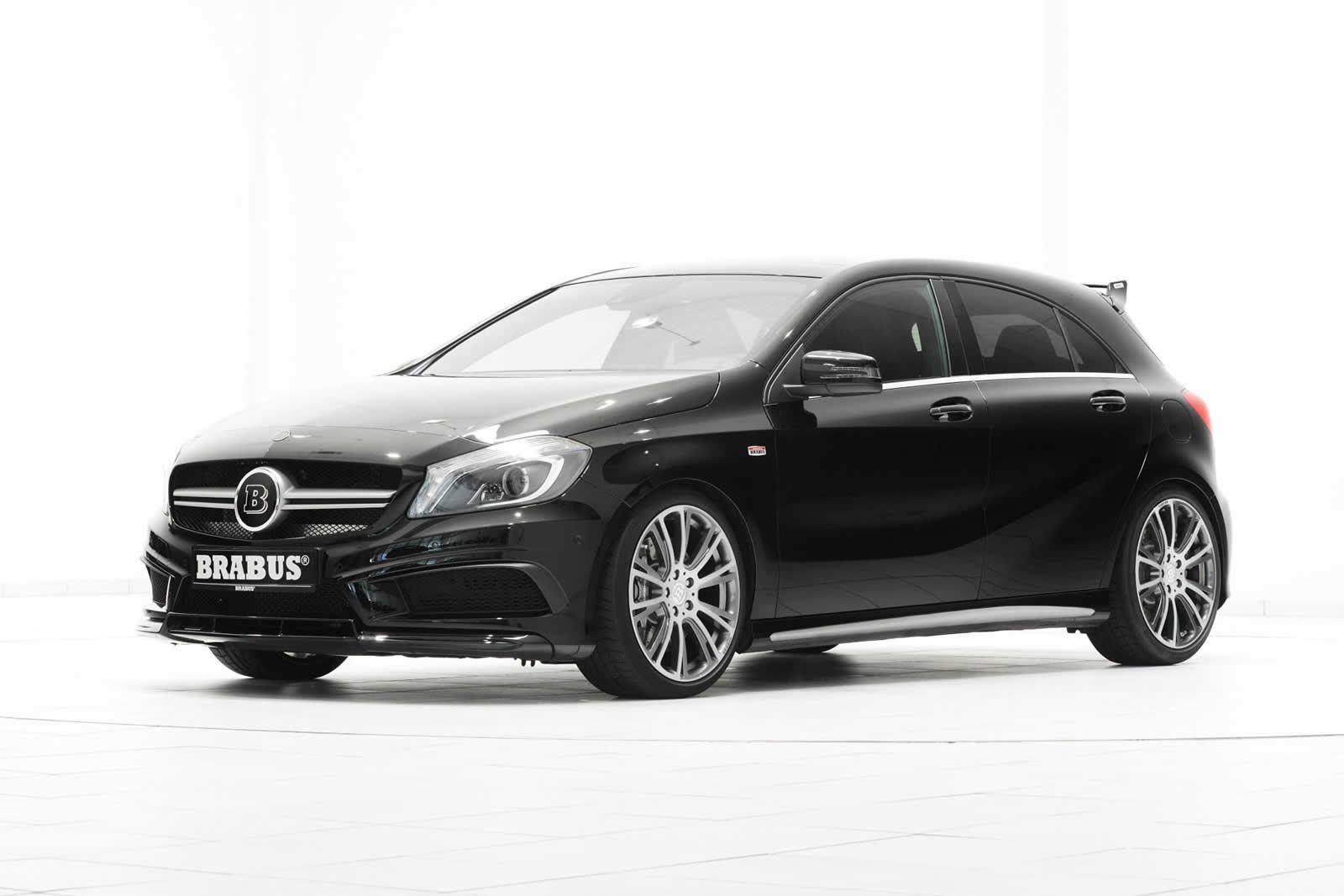 Mercedes-Benz BRABUS ブラバスシフトパドル　W176 A45 Brabus propt 400 pk in de Mercedes A45 AMG
