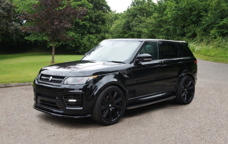 Range Rover Rrs Zoek de verschillen: de RRS en de RRS van Revere
