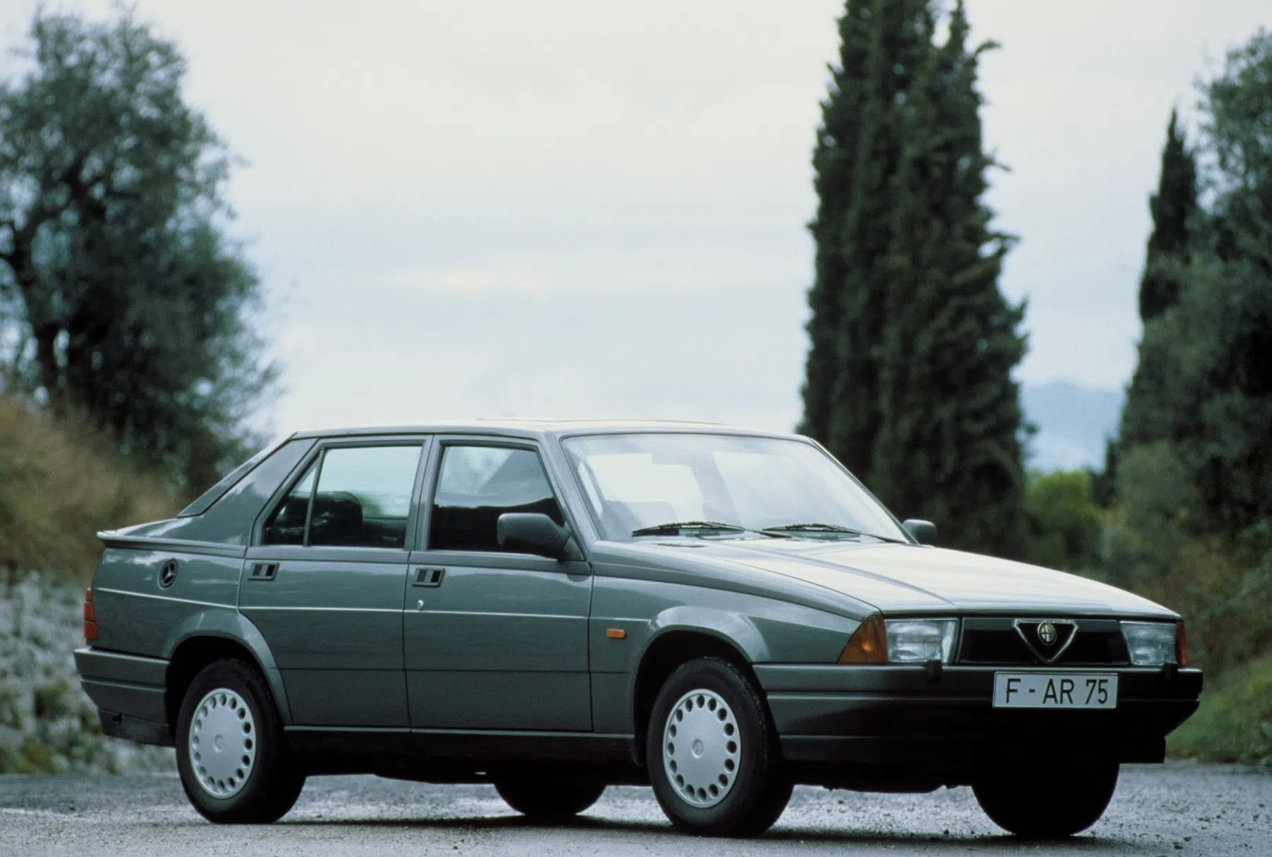 Alfa Romeo 75, youngtimer in beeld