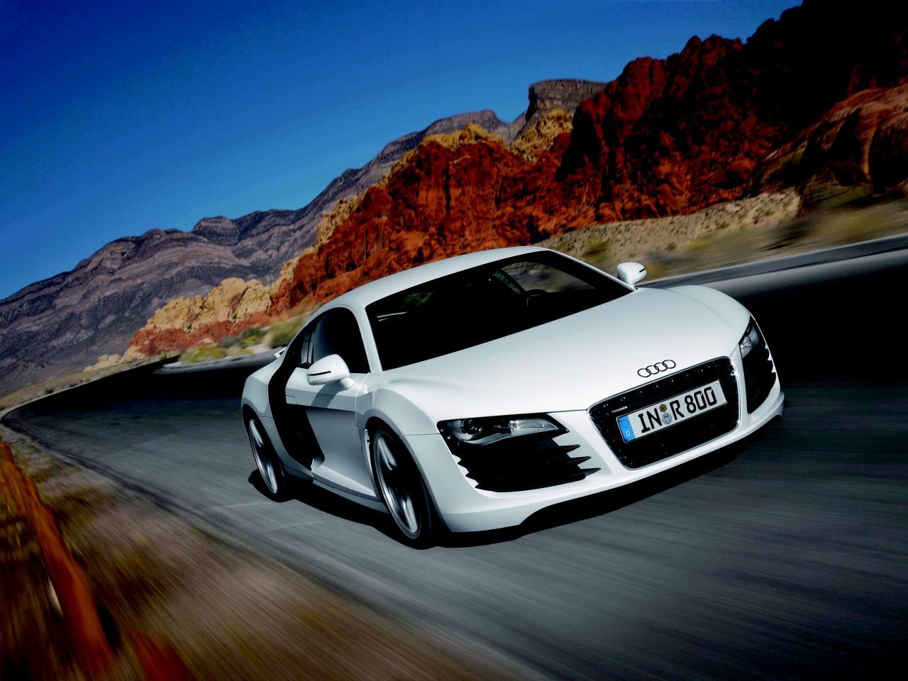 Geen Audi R4
