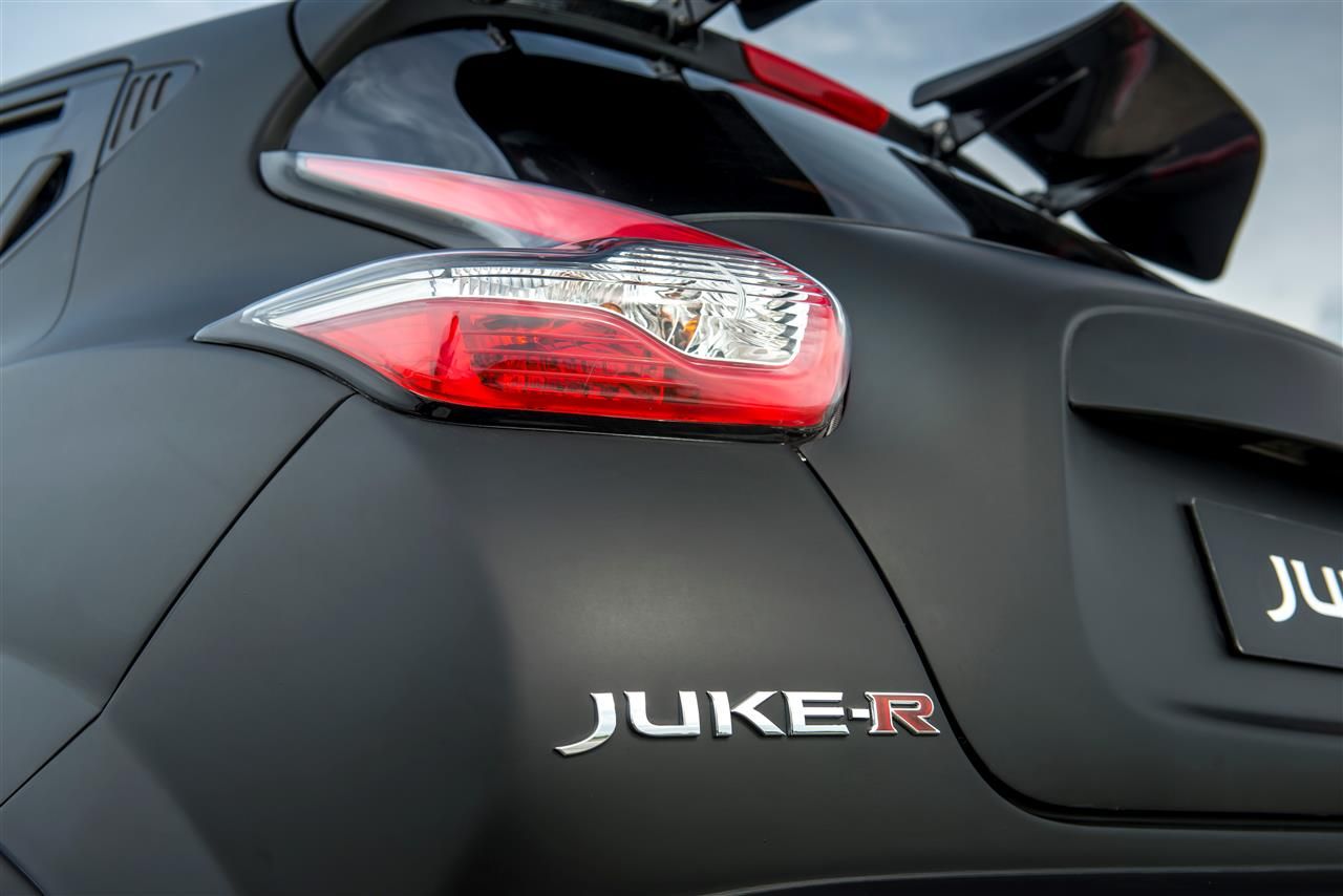 Nissan Juke-R 2.0 (met GT-R-blok) gaat in productie!