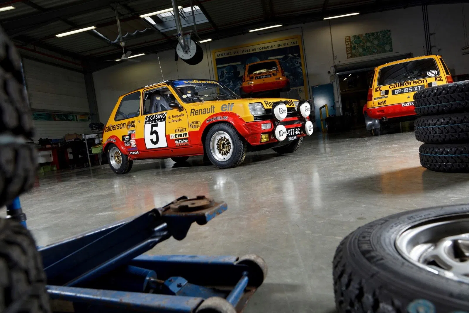 Renault Van Rally Dit schrijft Renault in voor de Rallye Monte-Carlo