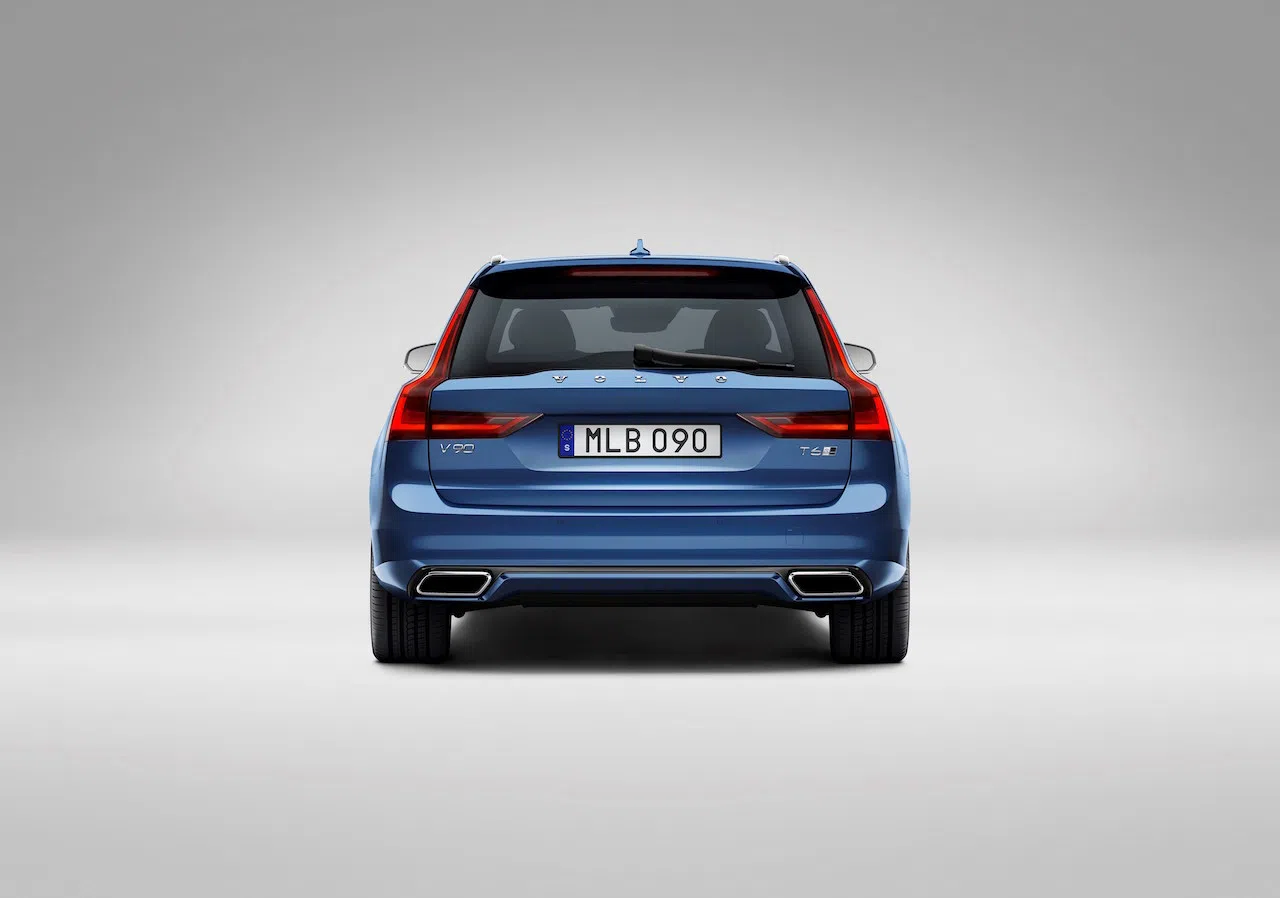 S90 R Design Rear Volvo S90 en V90 nu ook als R-Design