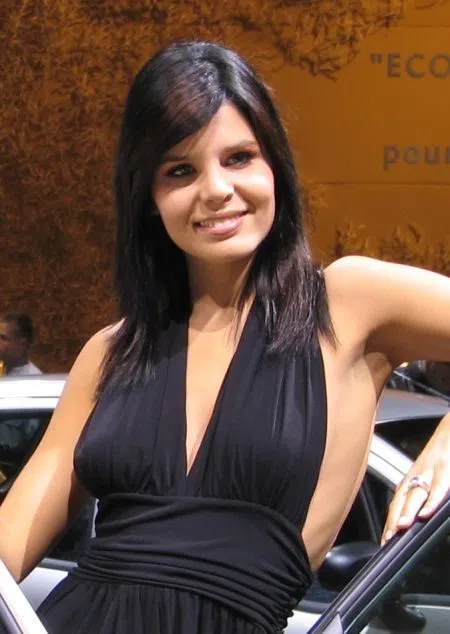 Paris babe