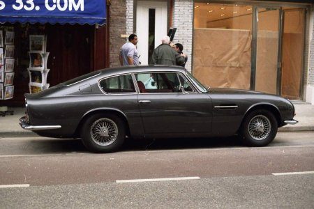 Aston-Martin DB6 MkII