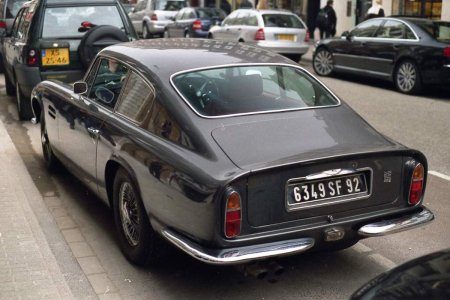 Aston-Martin DB6 MkII
