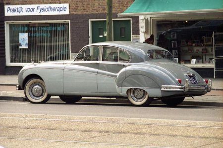 Jaguar Mk IX