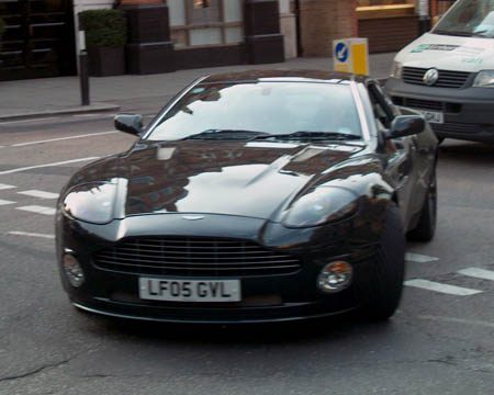 Aston-Martin Vanquish S - Foto © Jim Appelmelk