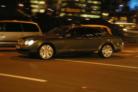 Bentley Continental Flying Spur - Foto © Jim Appelmelk
