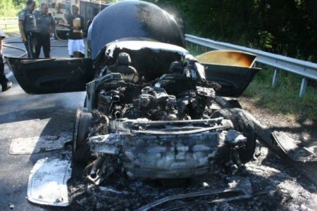 Loterijwinnaar koopt Audi R8, dit is er van over