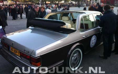 Rolls-Royce Silver Wing Landaulette by Hooper