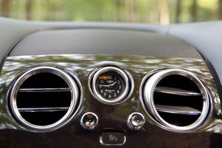 Bentley Continental GT V8