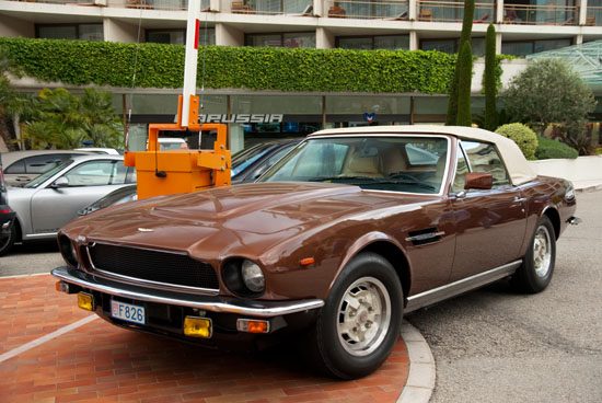 Aston Martin Volante V8 Series I - Foto: Jim Appelmelk