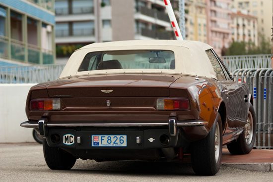 Aston Martin Volante V8 Series I - Foto: Jim Appelmelk