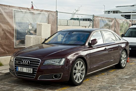 Audi A8L W12 D4 - Foto: Jim Appelmelk