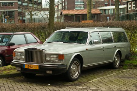 Rolls-Royce Silver Spirit A.W. Lymn Hearse - Foto: Jim Appelmelk