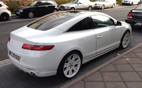 Laguna Coupé met een Ferrari-fascinatie