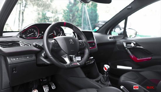 Peugeot 208 GTi