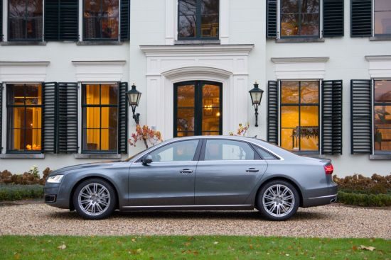 Audi A8L 4.2 TDI 