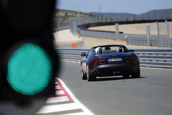 Jaguar F-TYPE