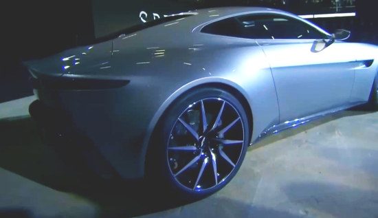 Aston Martin DB 10