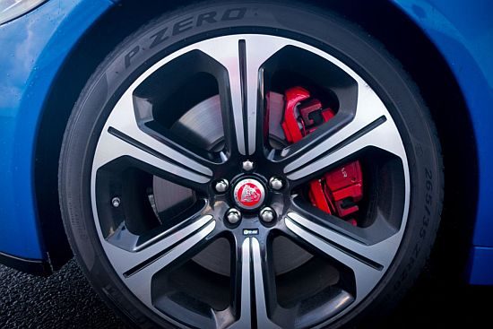Jaguar XFR-S