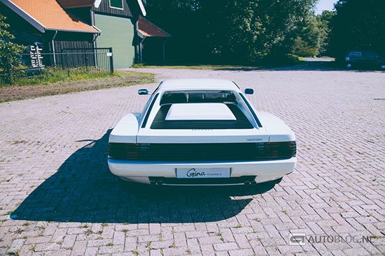 Ferrari Testarossa 1988 rijtest en video
