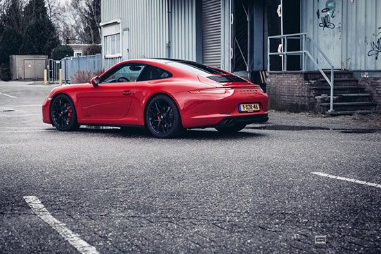 Porsche 991 911 Carrera 4 GTS