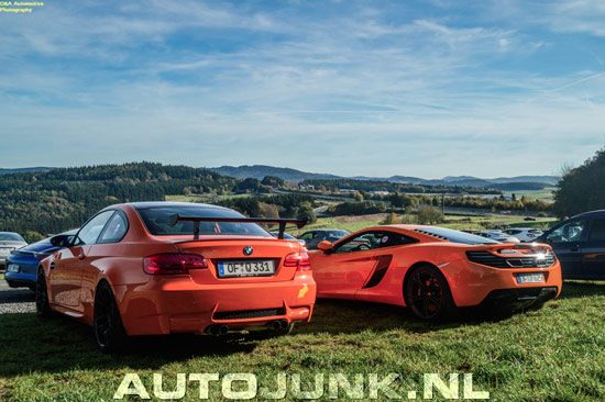 BMW en McLaren in oranje