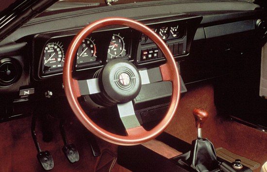 GTV6 interieur