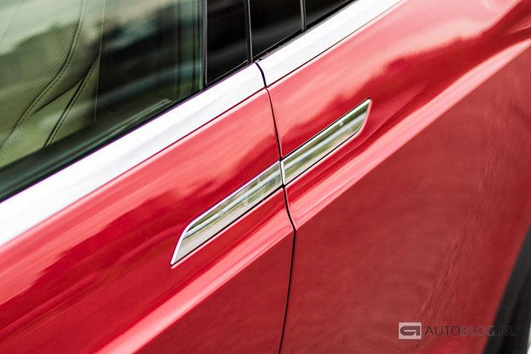 Tesla Model X rijtest en video