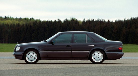 Mercedes E60 AMG