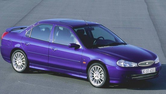 Ford Mondeo ST200