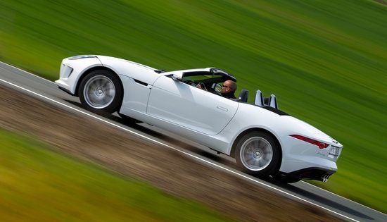 Jaguar F-Type V6