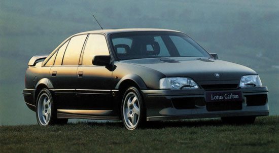 Lotus Carlton