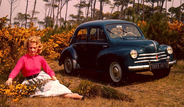 Renault 4CV