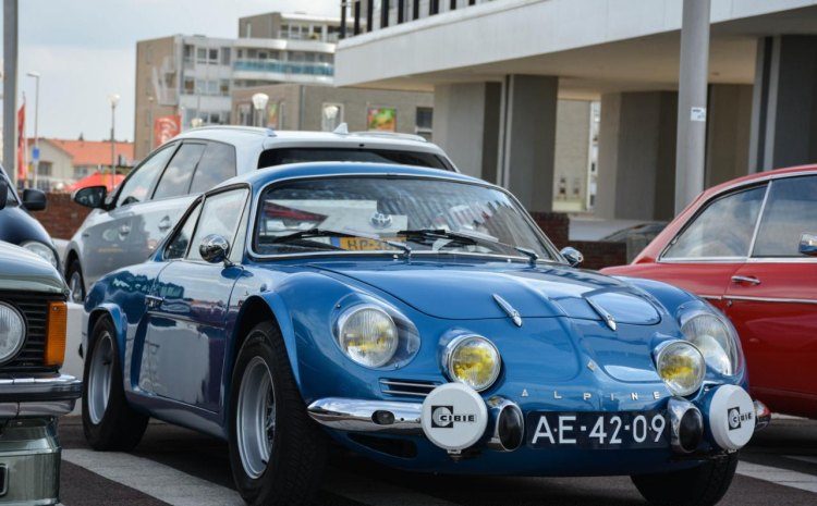 Alpine A110