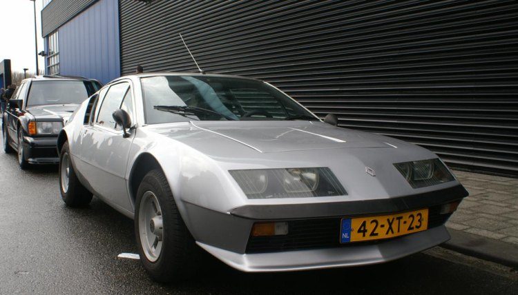 Alpine A310