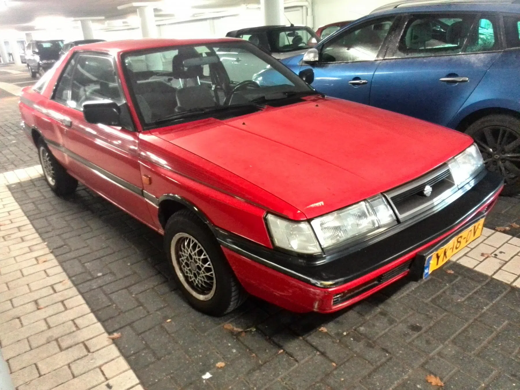 Nissan Sunny coupe 1.6 SGX