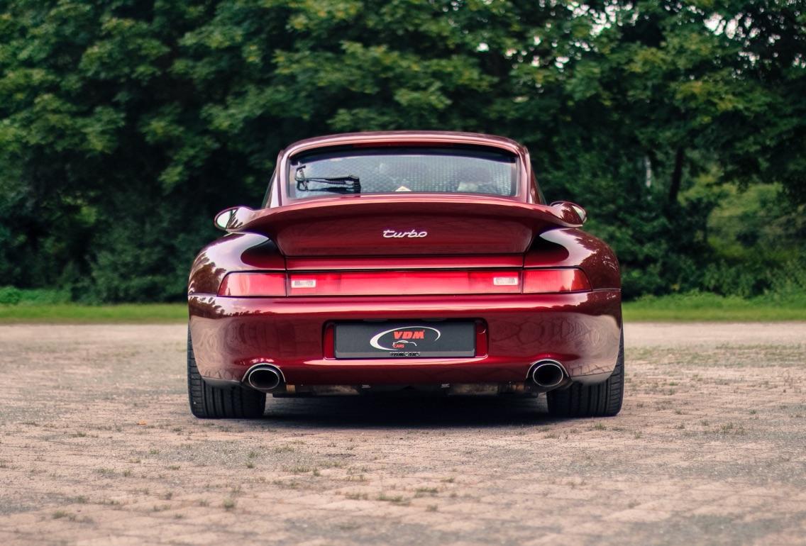 Porsche 993 Turbo.