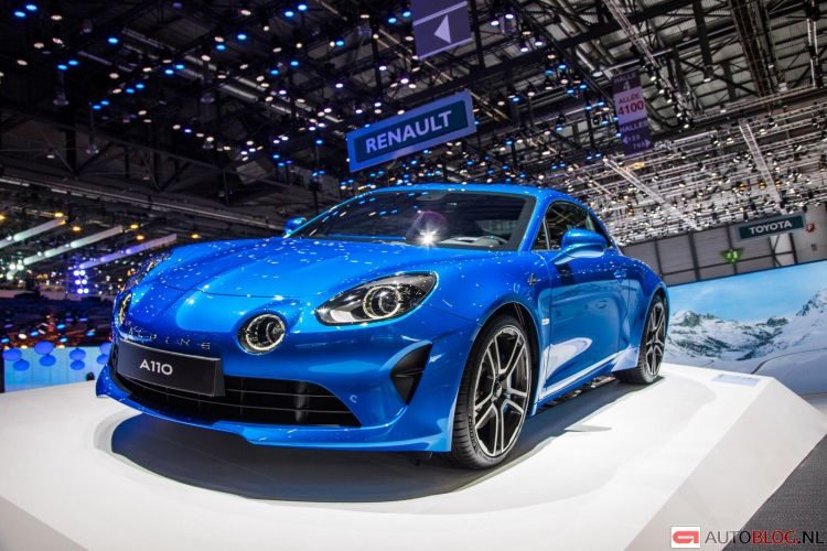 Oh Alpine A110, wat ben je lekker...