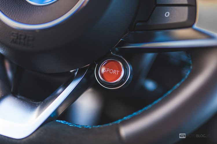 Alpine A110 rijtest en video