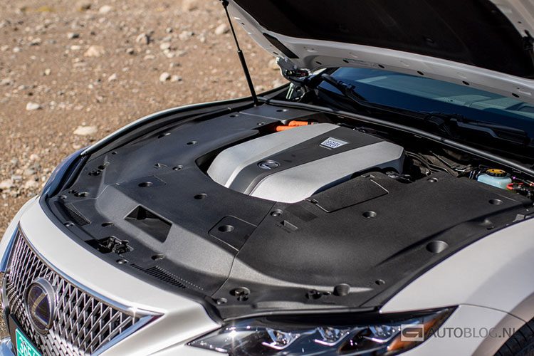 Lexus LS 500h rijtest en video