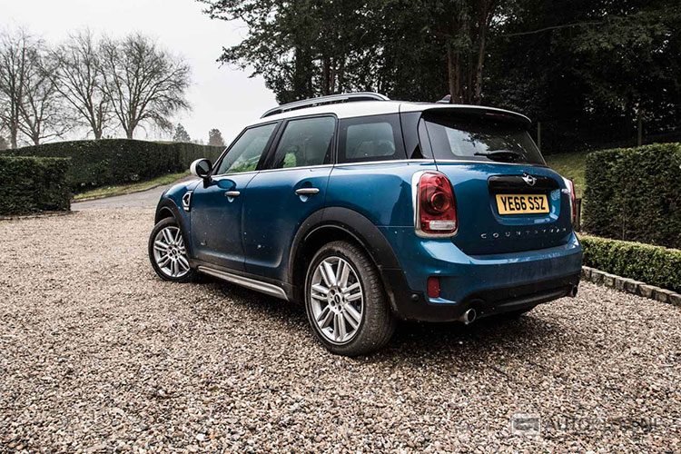 MINI Countryman Cooper S ALL4 2017 rijtest en video