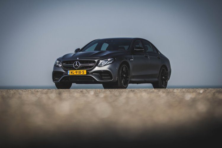 Mercedes-AMG e 63S