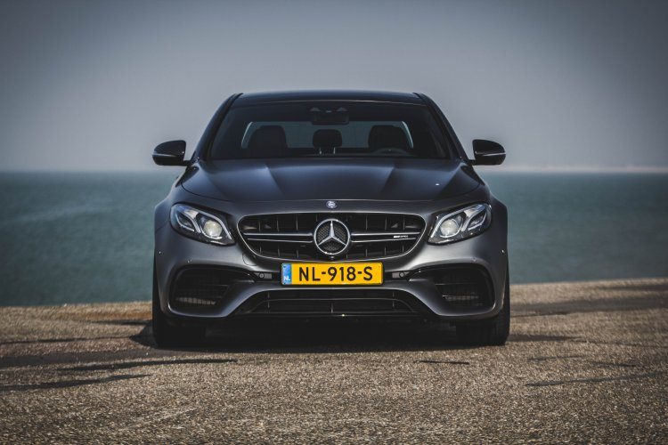 Mercedes-AMG e 63S
