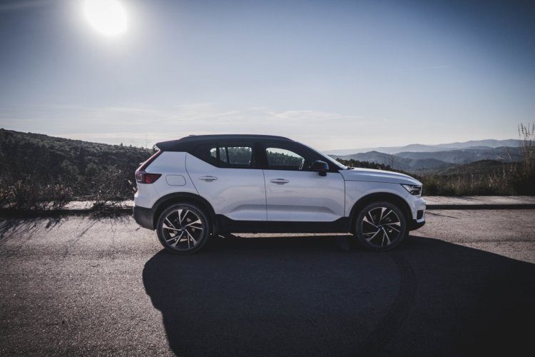 Volvo XC40: rijtest en video