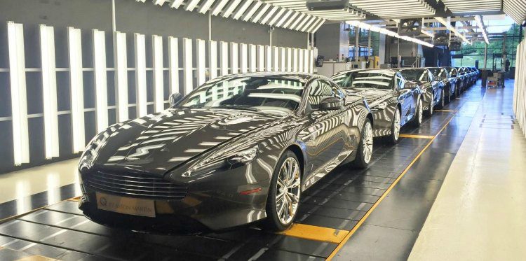 Aston Martin DB9